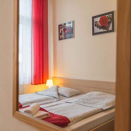 Euro-Room Rooms & Apartments Kraków Zewnętrze zdjęcie