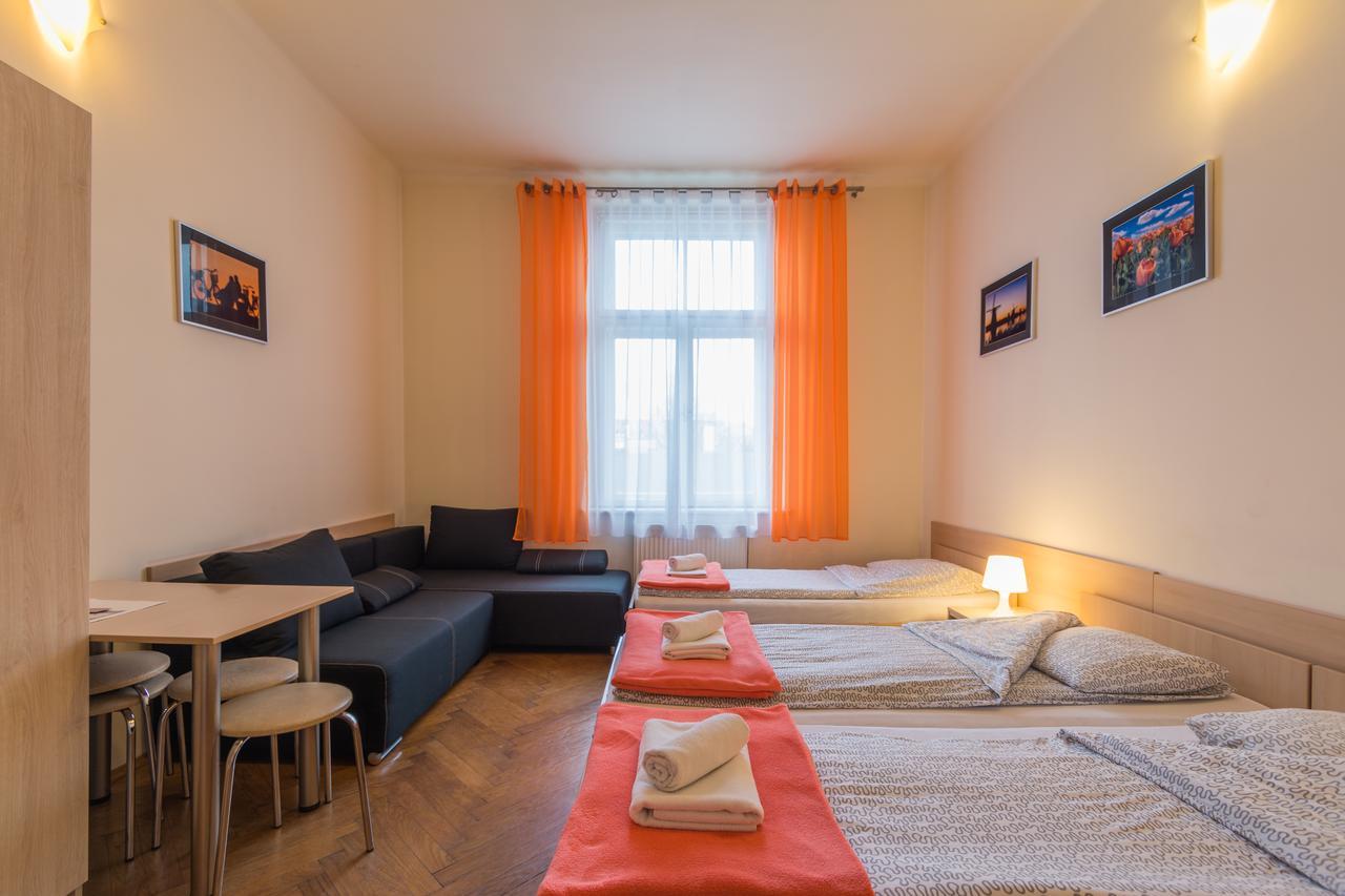 Euro-Room Rooms & Apartments Kraków Zewnętrze zdjęcie