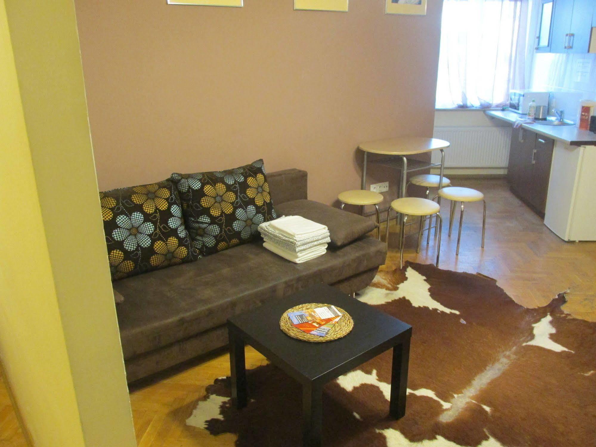Euro-Room Rooms & Apartments Kraków Zewnętrze zdjęcie