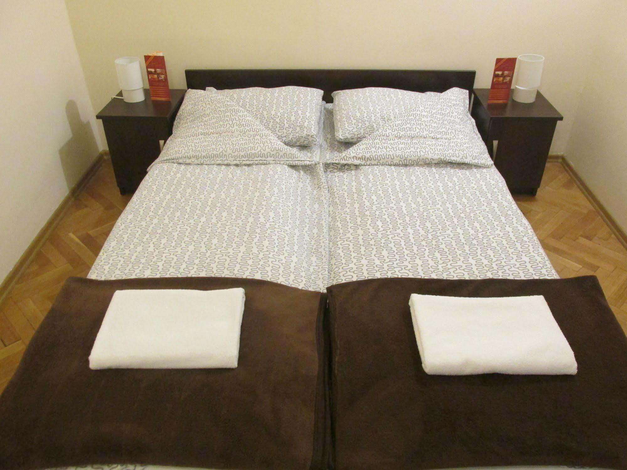 Euro-Room Rooms & Apartments Kraków Zewnętrze zdjęcie